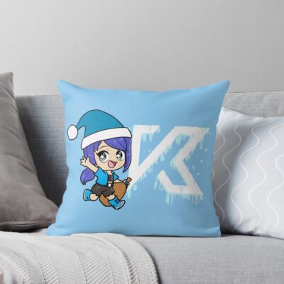 Winter Time Funneh Throw Pillow